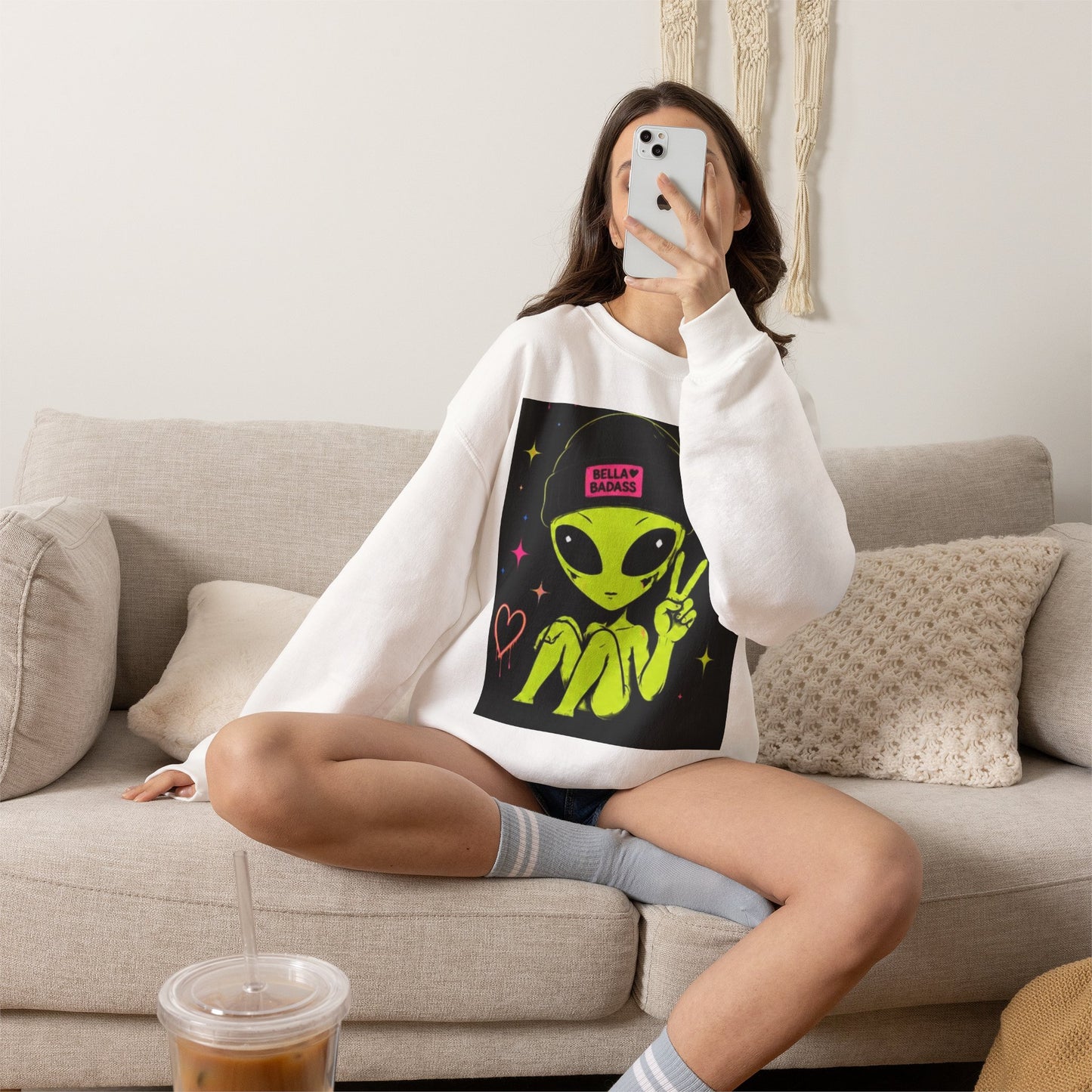 Bella Alien 👽 Collective- Unisex Heavy Blend™ Crewneck Sweatshirt