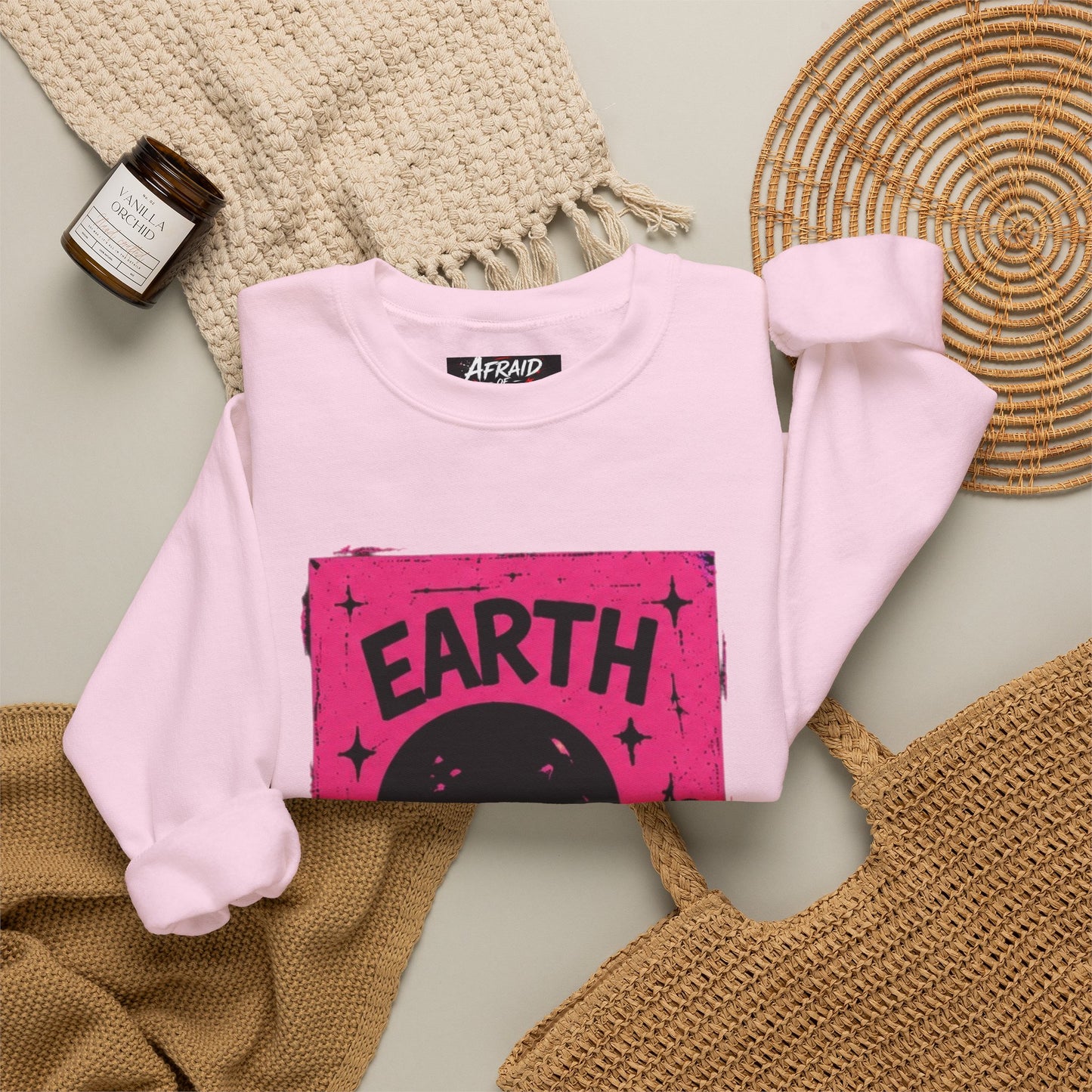 Earth is Overrated- -Alien 👽Collective Bella Badass- Unisex Heavy Blend™ Crewneck Sweatshirt